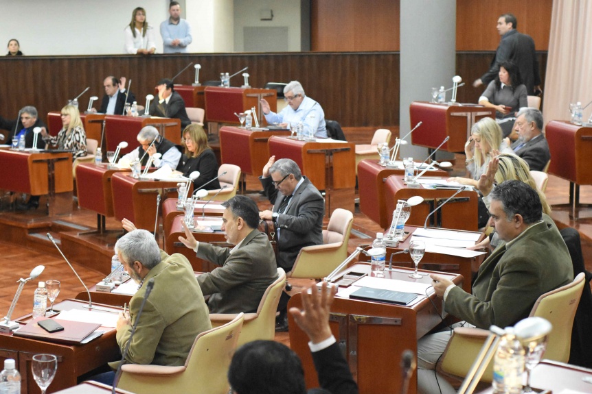 Mucho ruido y pocas nueces: No habrá sesión extraordinaria en la Legislatura