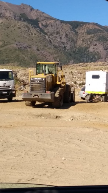Denuncian funcionamiento ilegal de una cantera en el Vertedero Municipal