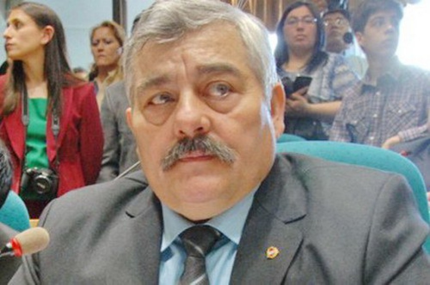 Se agrava el conflicto docente y no faltan los cuestionamientos