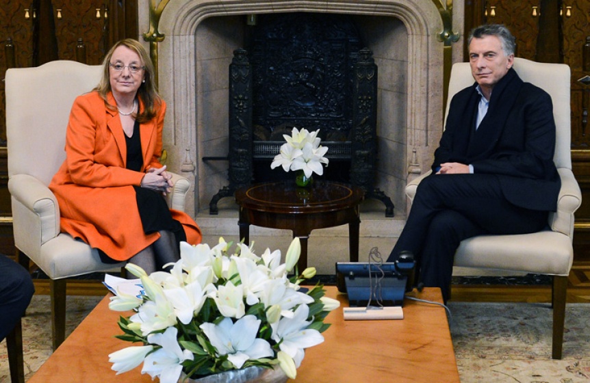 Dolor de cabeza para la Rosada: el gobierno de Alicia haría temblar el Pacto Fiscal