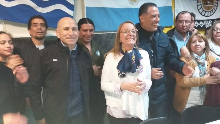Alicia y un tenso cruce con sus militantes:
