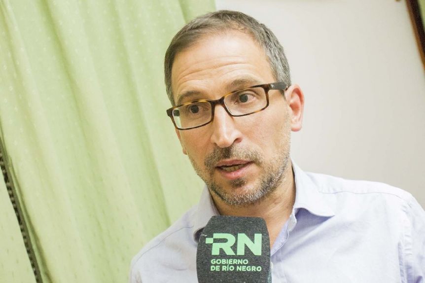 Provincia descartó las cuasimonedas y salió al cruce de la oposición