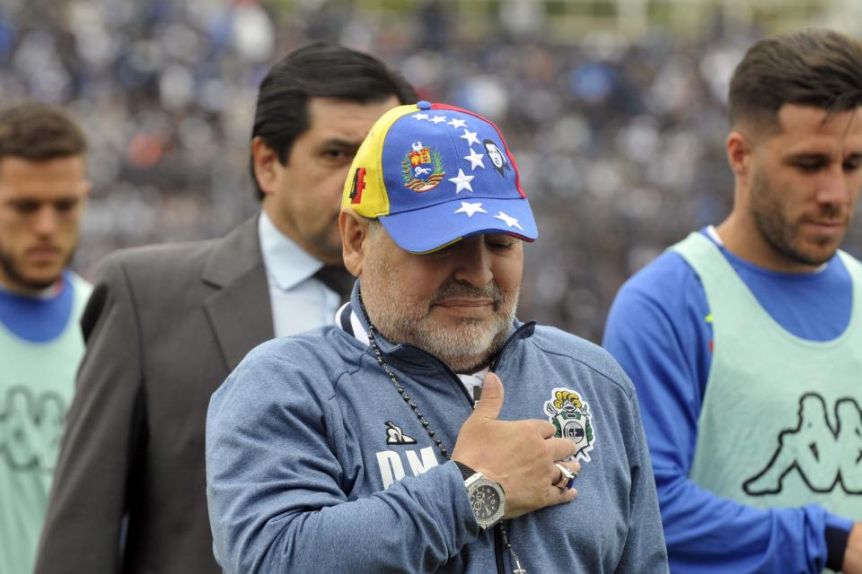 Diego Maradona dejó de ser el técnico de Gimnasia