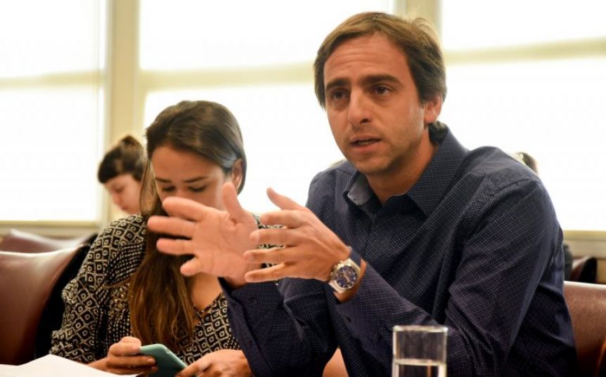 Continúa la sangría: Monteiro formó su propio bloque