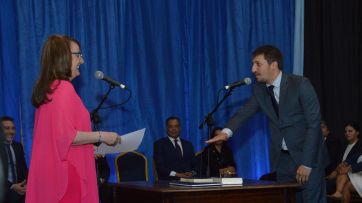 Alicia Kirchner tomó juramento a sus ministros