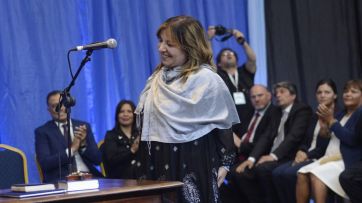 Alicia Kirchner tomó juramento a sus ministros