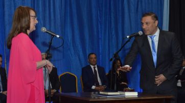 Alicia Kirchner tomó juramento a sus ministros