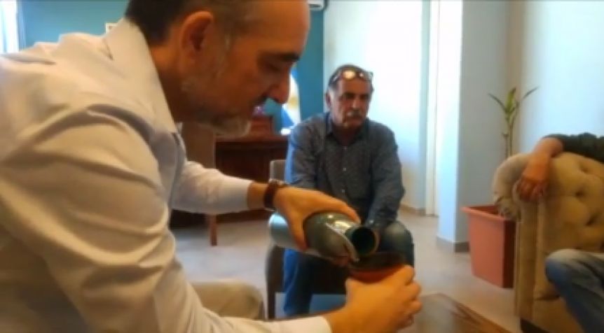 Un senador y buen cebador