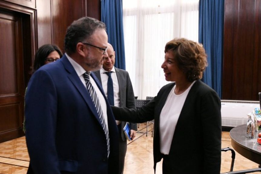 Carreras asomó por Buenos Aires y se reunió con Kulfas