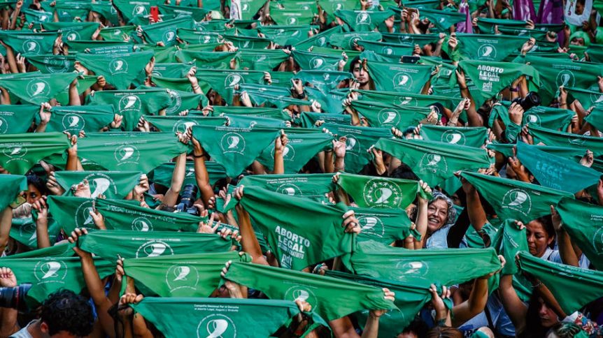 La Patagonia se suma al pañuelazo por la legalización del aborto