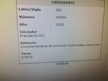 No hay un centavo, pero el Ejecutivo insiste con el aumento de la planta política