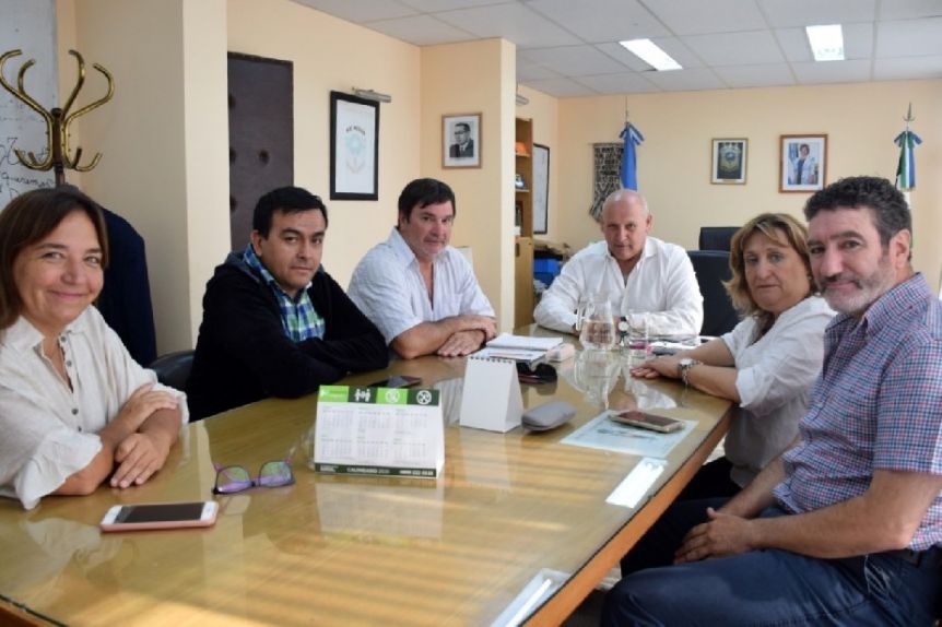 Coronavirus: el gobierno no suspende las clases a pesar del pedido de los gremios