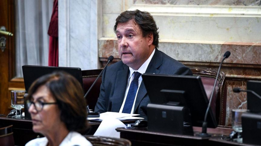 Weretilneck y un contundente mensaje a Nación: