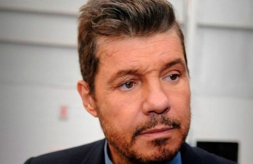 Investigarán si Marcelo Tinelli recibió una valija a través de un vuelo privado