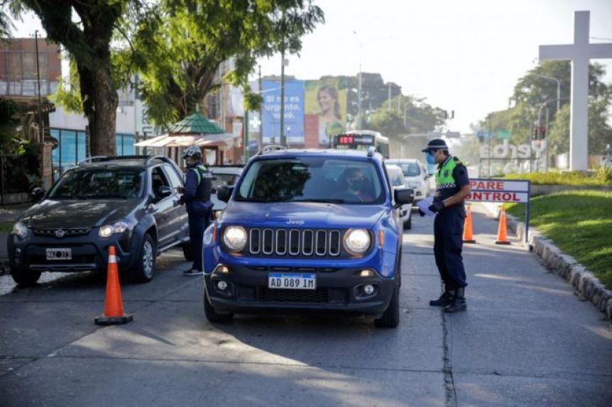 Duró poco: hubo 20 mil pedidos en 11 horas y se suspendieron los permisos a los varados
