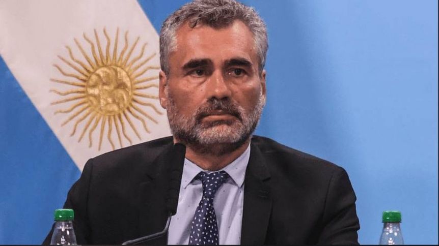Por el escándalo de los jubilados le pasaron factura a Vanoli y se tuvo que ir