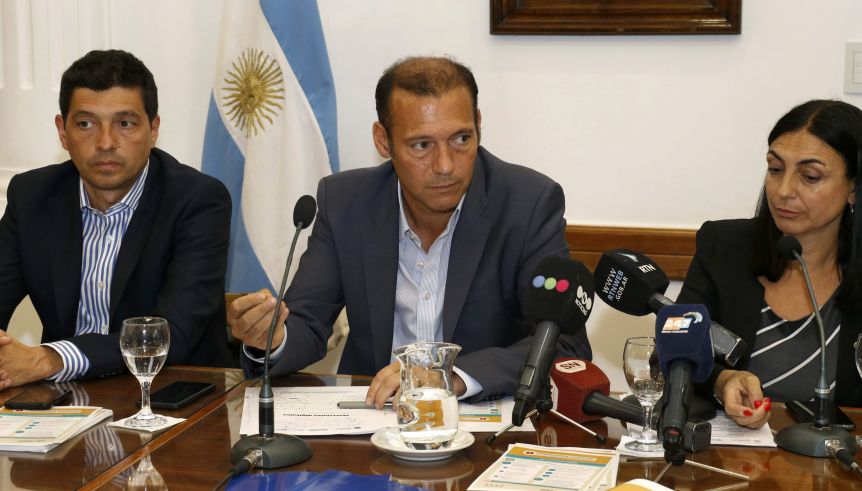 Gutiérrez presentó un plan de flexibilización: conocé las actividades y localidades alcanzadas