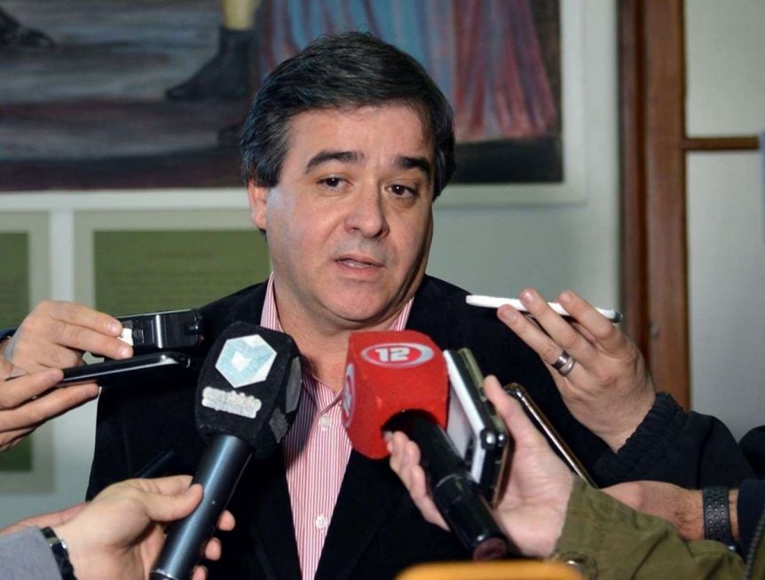 Meiszner dejaría el ministerio de Educación y habría más cambios