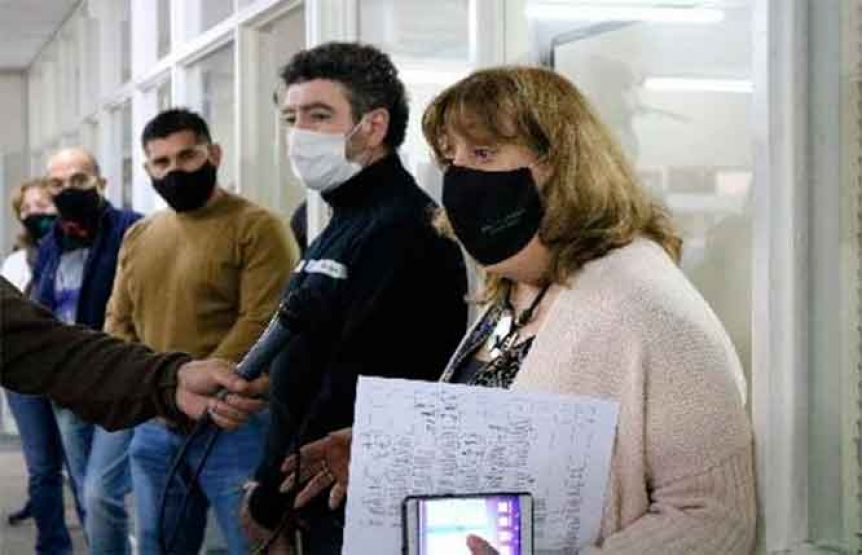 Planifican un plan de regreso a las aulas con un esquema