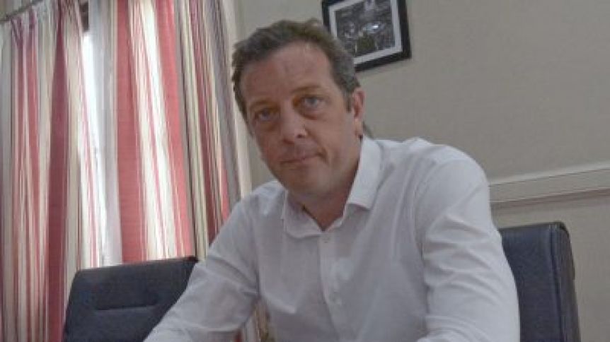 El ministro Perincioli se encuentra en buen estado de salud y continúa en aislamiento