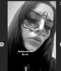 Cande Tinelli compartió su autoperforación de nariz