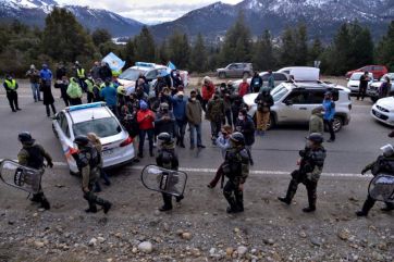 Tensión por la denuncia de Frederic contra vecinos que se manifestaron en Villa Mascardi