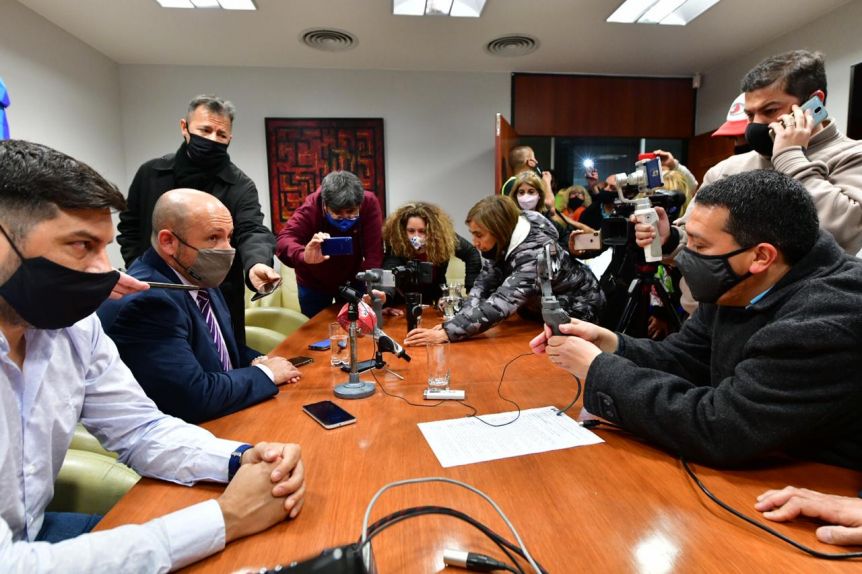 Sastre pidió empatía con los trabajadores y cuestionó a quienes lo acusan de no querer sesionar