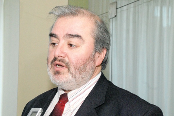 Zárate cuestionó duramente a Das Neves
