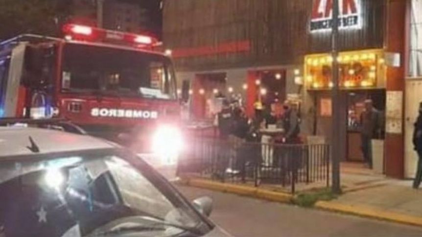 Falleció una joven por explosión en un bar