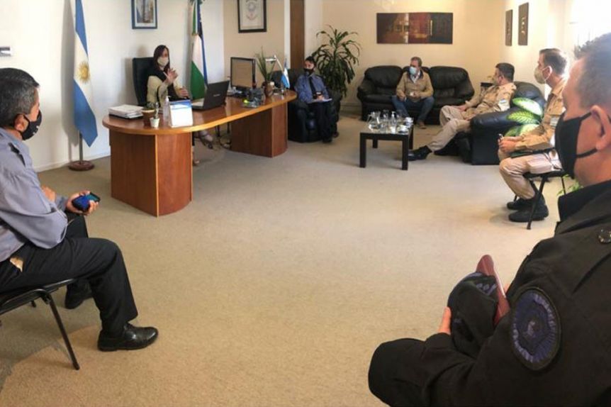 Provincia atendió el reclamo de Viedma y coordinó controles con a las fuerzas de seguridad