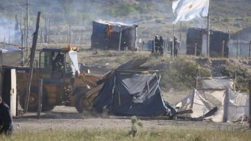 Tensión por el desalojo de una usurpación de tierras en General Roca