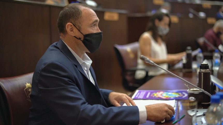La oposición pide salvaguardar a las Pymes