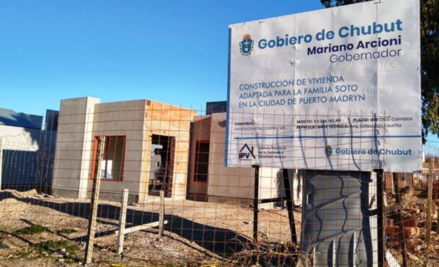 Artero pide que el IPV publique el listado de adjudicatarios de viviendas