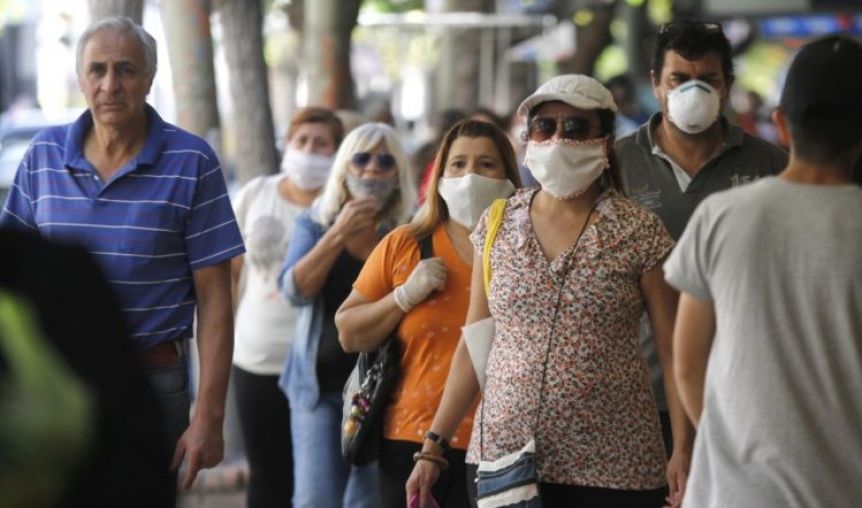 Más de un centenar de decesos por coronavirus