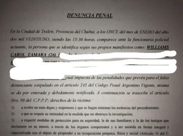 Durísimo relato de la edil Carol Williams denunciando a un compañero por violación y maltrato