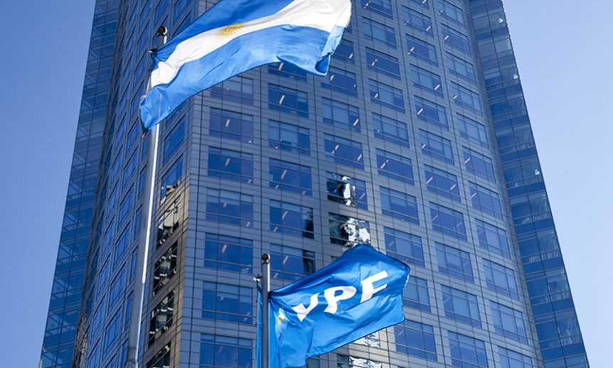 YPF: se alarga la negociación por la deuda y la oposición pide informes sobre la crisis