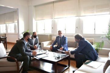 Intensa agenda: Arcioni se reunió con Martínez, Katopodis y Ginés González
