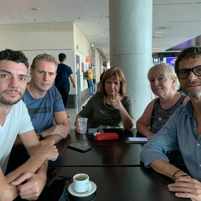 Bullrich llega a Santa Cruz junto a la tropa del PRO