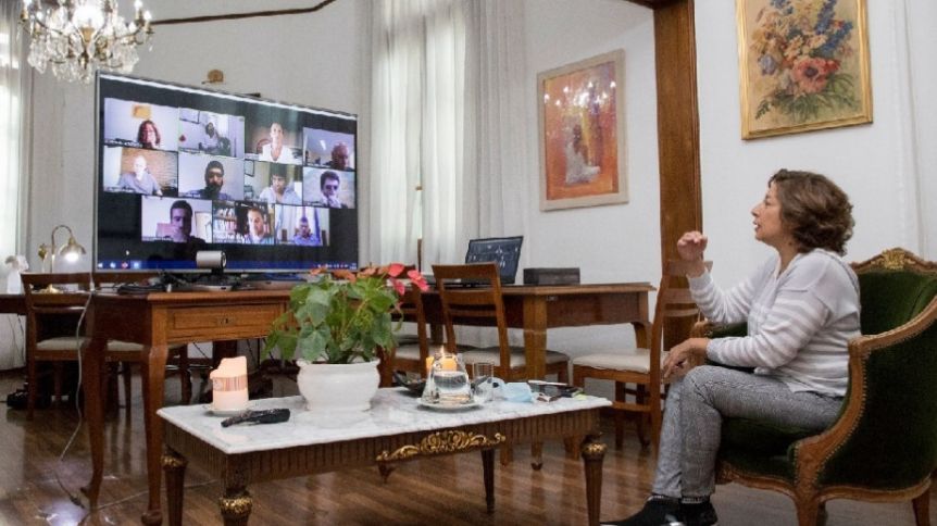 Carreras se reúne con Intendentes con la misión de equilibrar las demandas