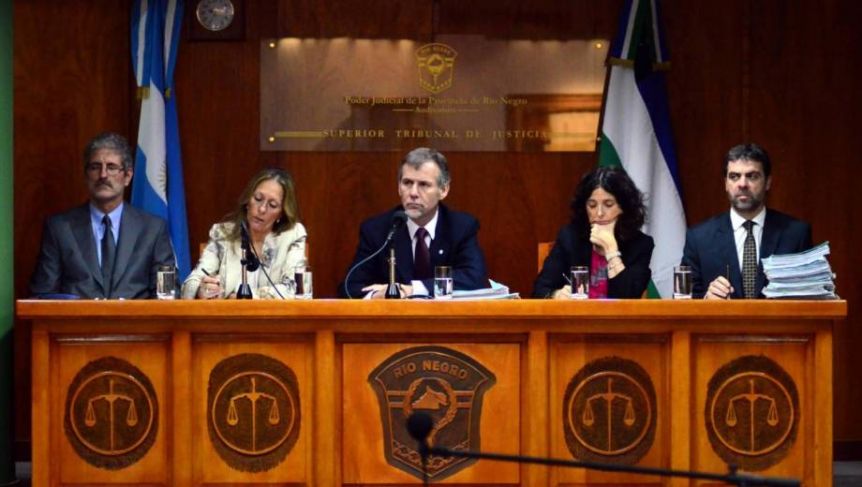 Comenzó la rosca para cubrir la vacante del Superior Tribunal de Justicia
