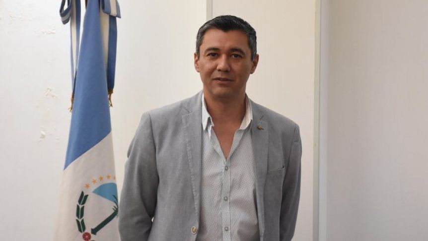 Intendente petrolero exige a la Justicia que libere las rutas y amenaza con denuncias penales