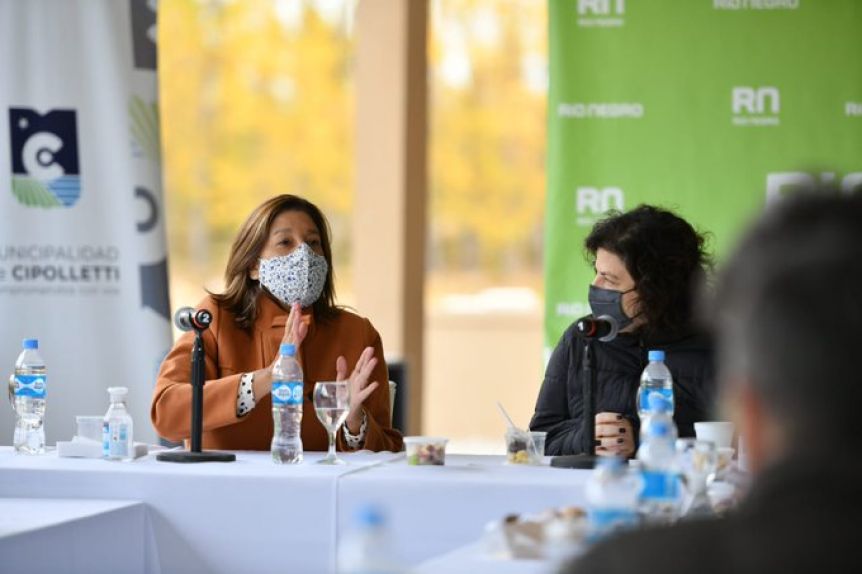 Vizzotti pasó por Cipolletti y se reunió con Carreras
