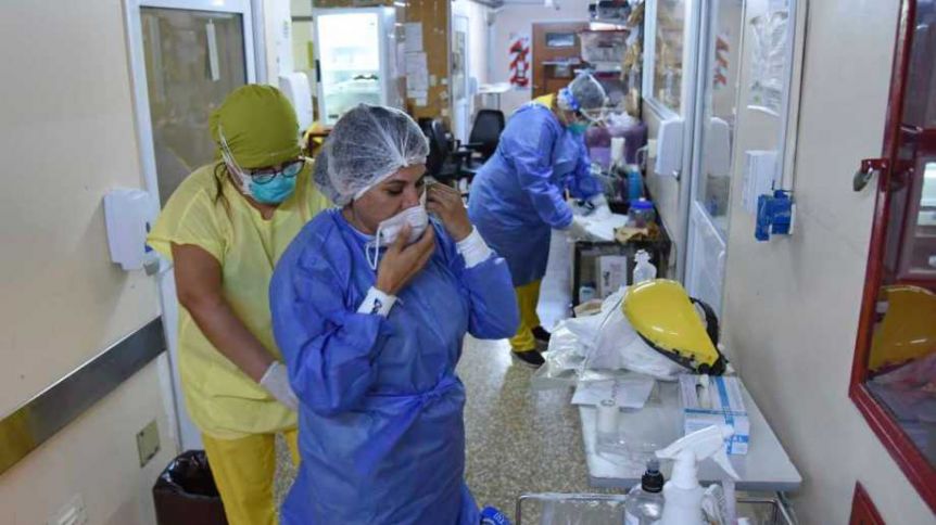 En plena semana de cierre, Neuquén alcanzó su pico máximo de casos