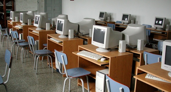El lunes vuelven los chicos a las aulas