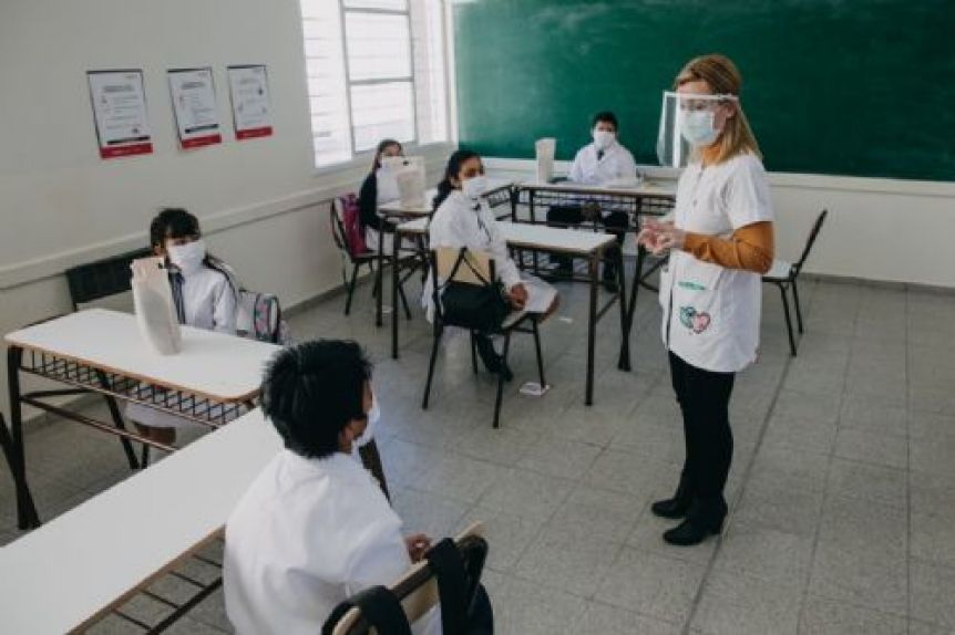 En Neuquén vuelven las clases pero las vacaciones no se adelantan ni se extienden
