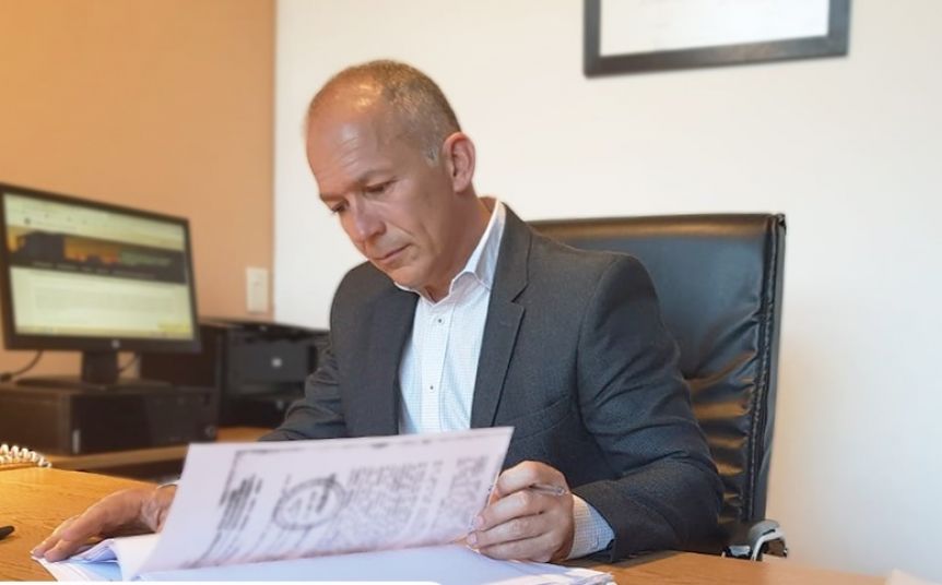 El fiscal que dio positivo de alcoholemia pidió disculpas y pagó la multa correspondiente
