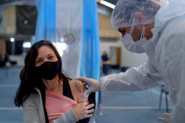 El ministro de Salud de Santa Cruz recomienda “no salir de la provincia”