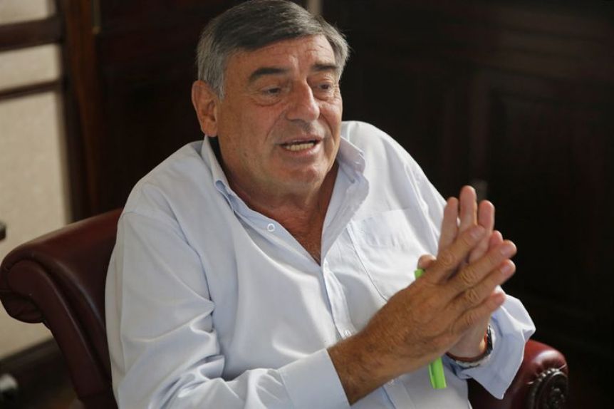 Cimadevilla disparó munición pesada contra propios y ajenos: