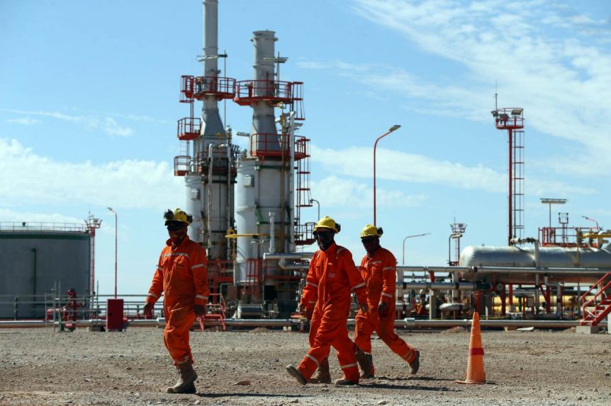 Tensión en los yacimientos: Petroleros Jerárquicos van al paro