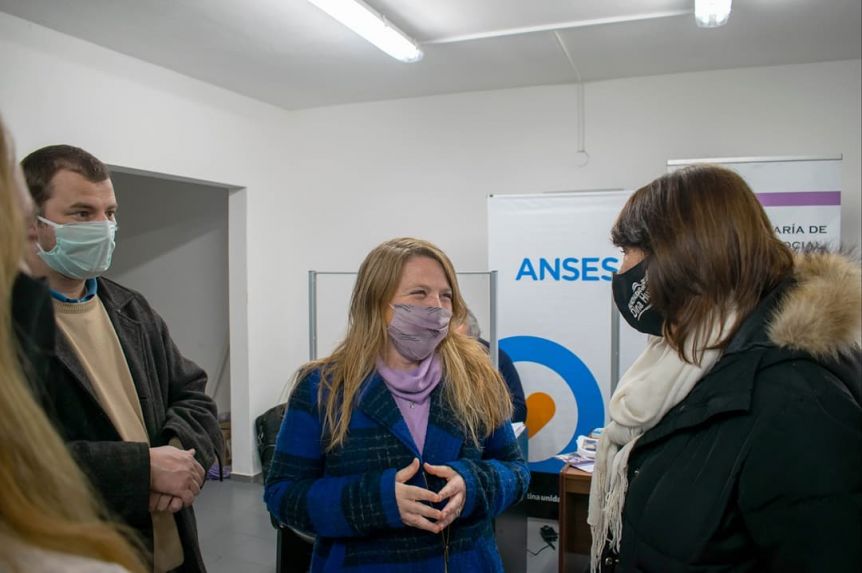 Apuntan contra funcionarios que usan los cargos para hacer campaña